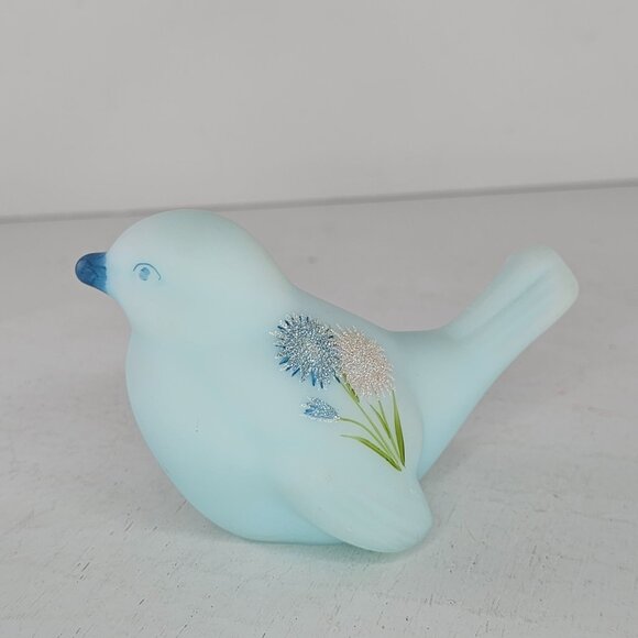 Fenton Painted Blue Satin Glass Bird Figurine Floral Design Signed Pam Miller - Picture 8 of 8